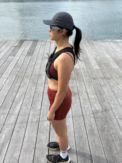 Bounce Free Storage for Your Phone, Hydration & Fuel - CarryLite Running Vest